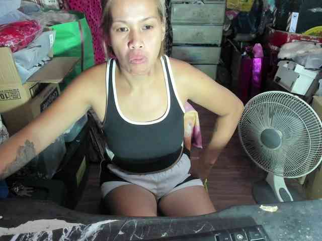 AthenaMoran webcam