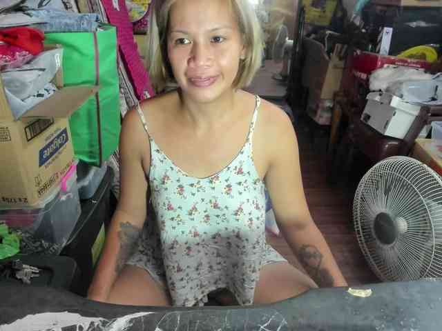 AthenaMoran webcam