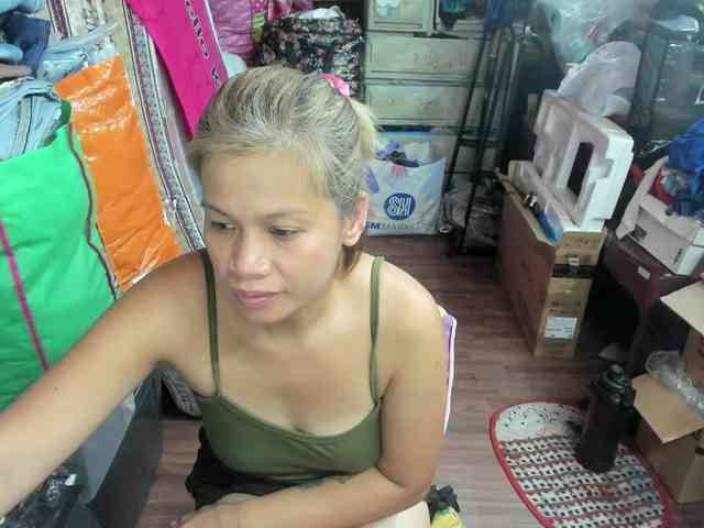 AthenaMoran webcam