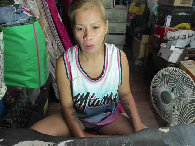 AthenaMoran webcam