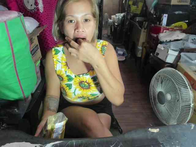 AthenaMoran webcam