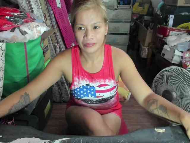 AthenaMoran webcam