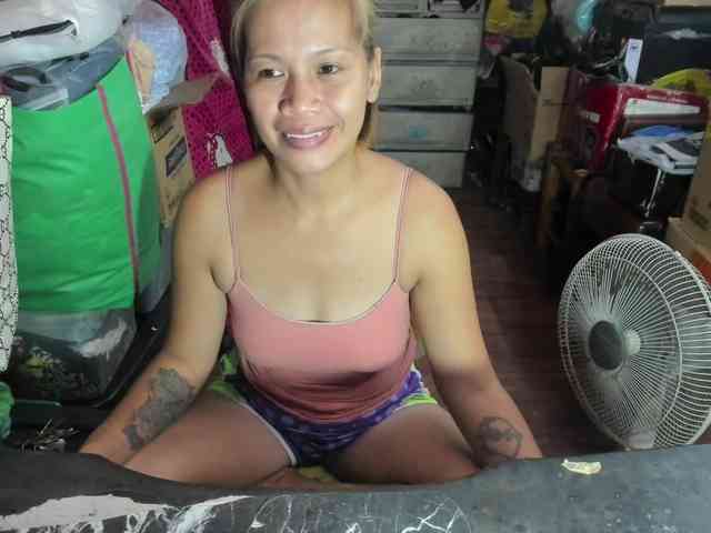 AthenaMoran webcam