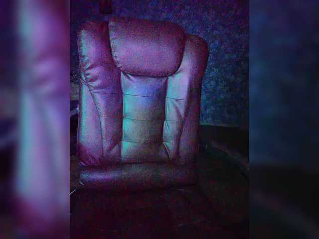 -Emma-'s BongaCams show and profile