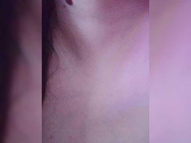 -Emma-'s BongaCams show and profile