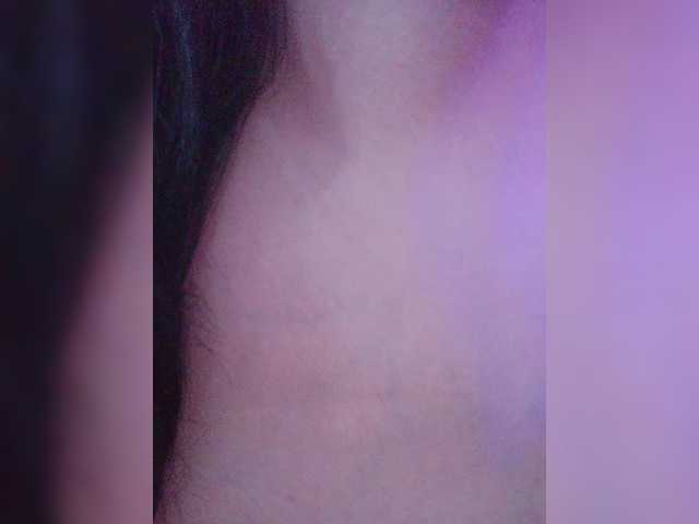 -Emma-'s BongaCams show and profile