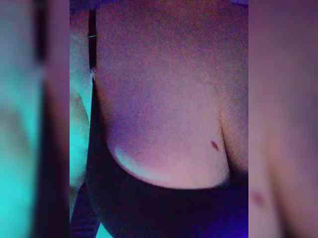 Ali_na webcam