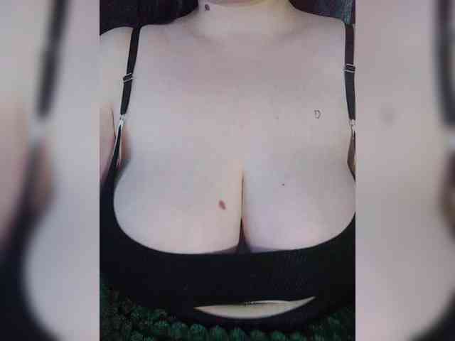 Ali_na webcam