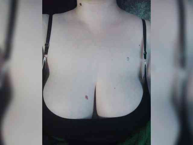 Ali_na webcam