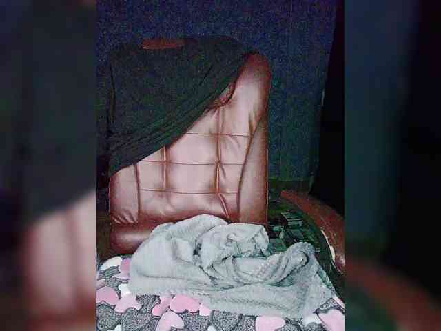 -Emma- Live Webcam on BongaCams