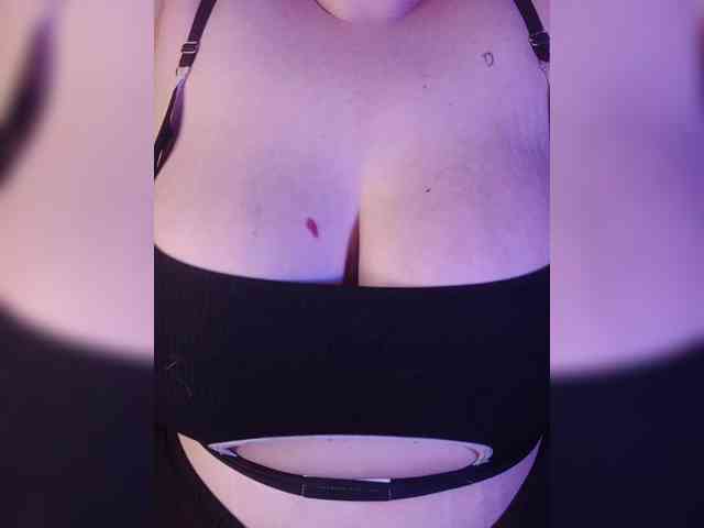 Ali_na webcam