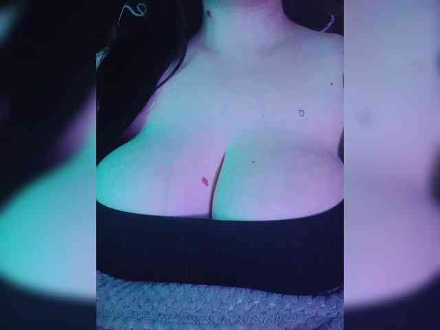 -Emma- Live Webcam on BongaCams