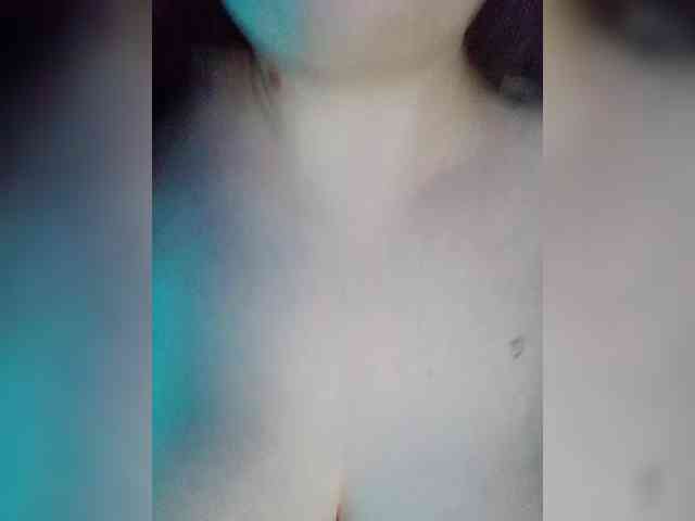 Ali_na webcam