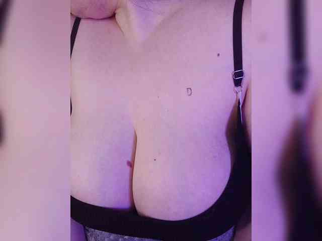 Ali_na webcam