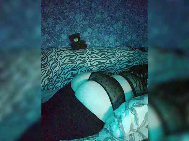 Ali_na webcam