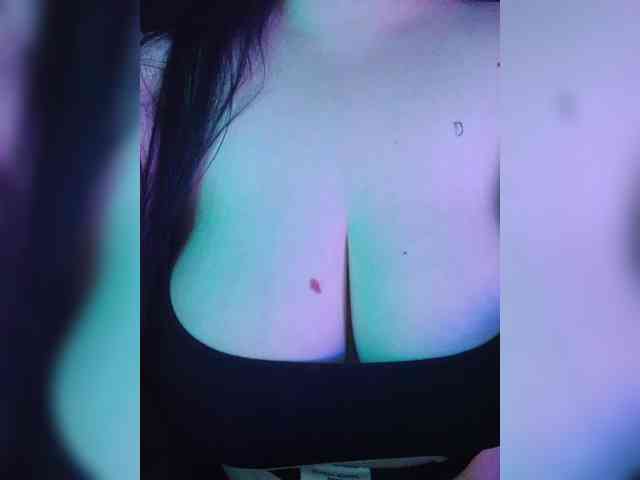 -Emma- Live Webcam on BongaCams