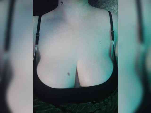Ali_na webcam