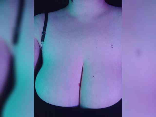 Ali_na webcam