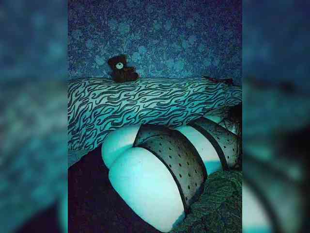 Ali_na webcam