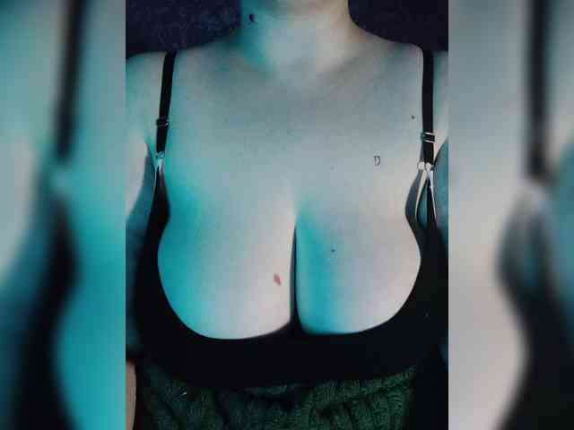 Ali_na webcam