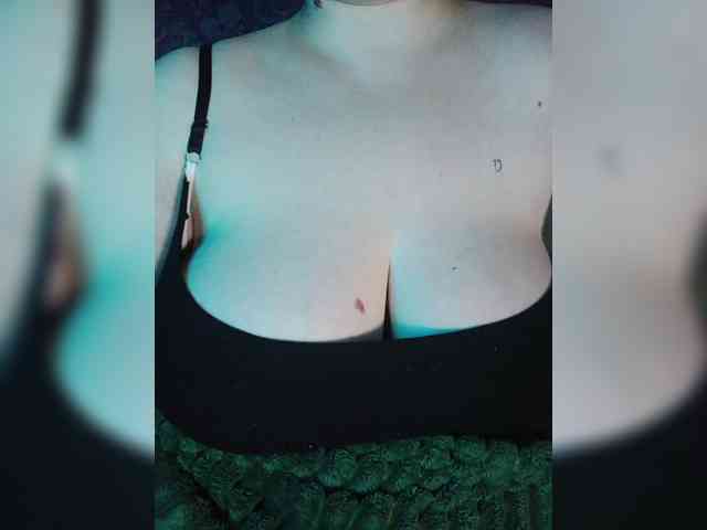 Ali_na webcam