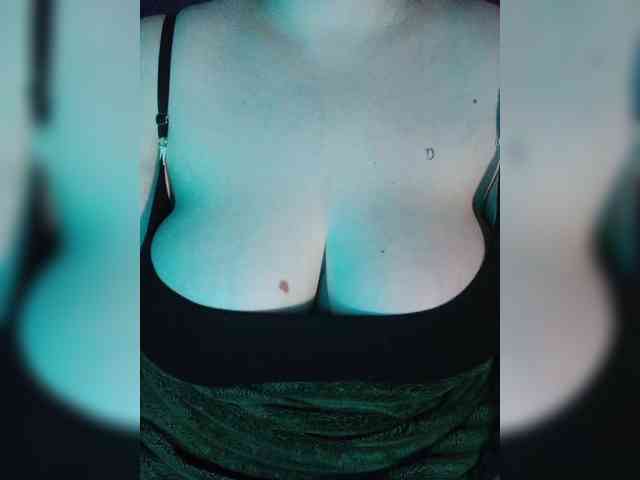 Ali_na webcam