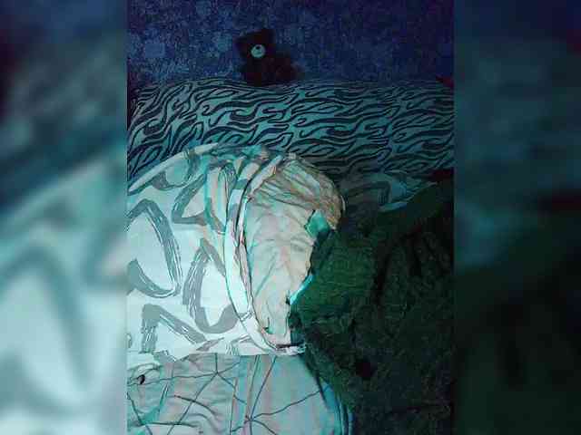 Ali_na webcam
