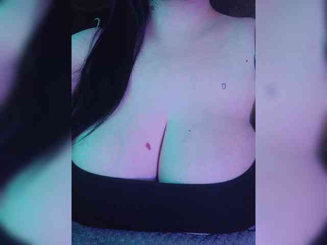 -Emma- Live Webcam on BongaCams