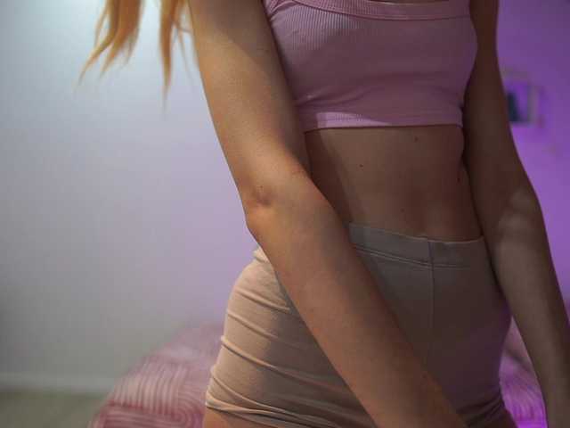 AmaiLiu's BongaCams show and profile