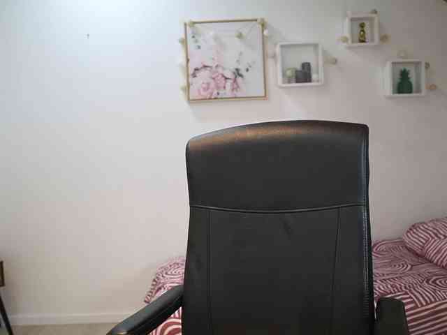 AmaiLiu webcam