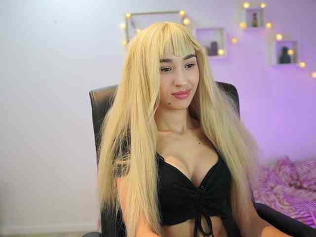 AmaiLiu webcam