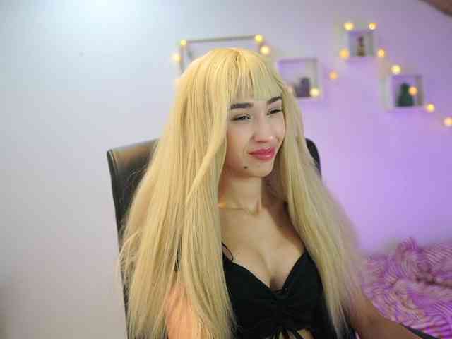 AmaiLiu webcam