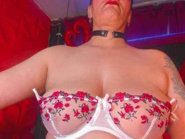 taylorhardcor's BongaCams show and profile