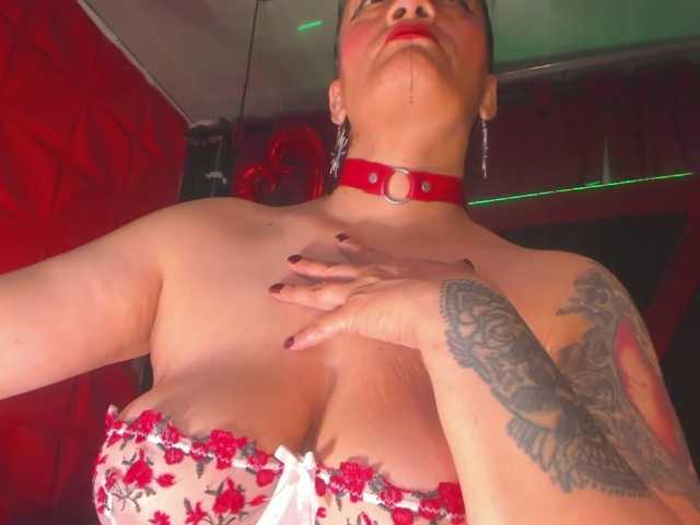 taylorhardcor's BongaCams show and profile