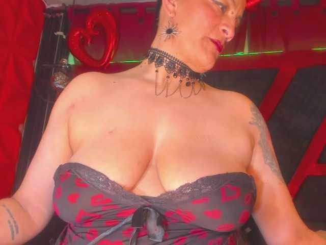 taylorhardcor webcam bongacams model stream image