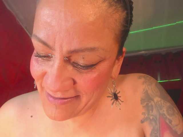 taylorhardcor's BongaCams show and profile