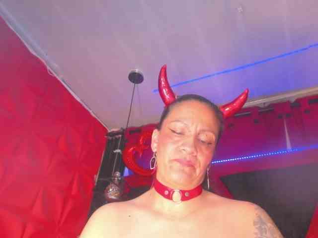taylorhardcor webcam