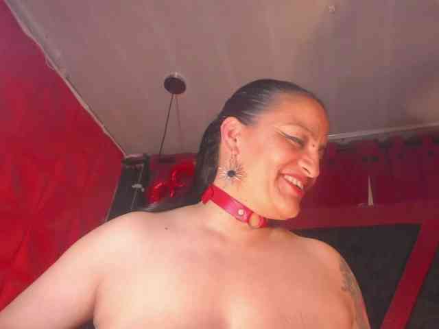 taylorhardcor webcam