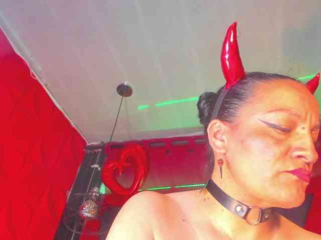 taylorhardcor webcam