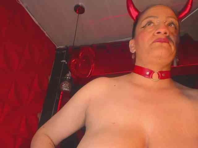 taylorhardcor webcam