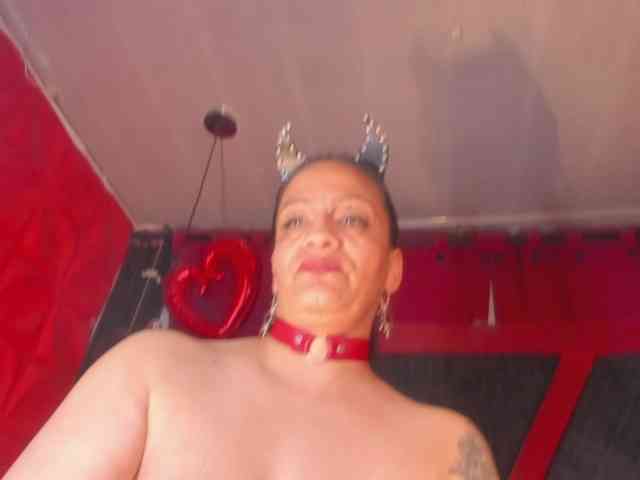 taylorhardcor webcam