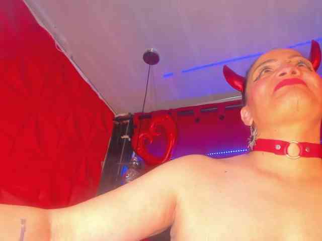 taylorhardcor webcam