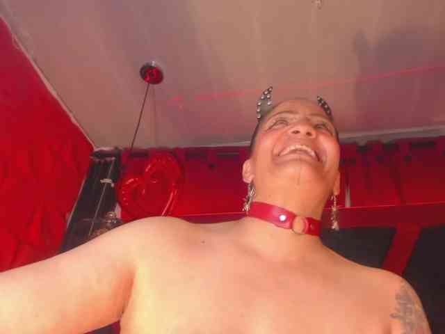 taylorhardcor webcam