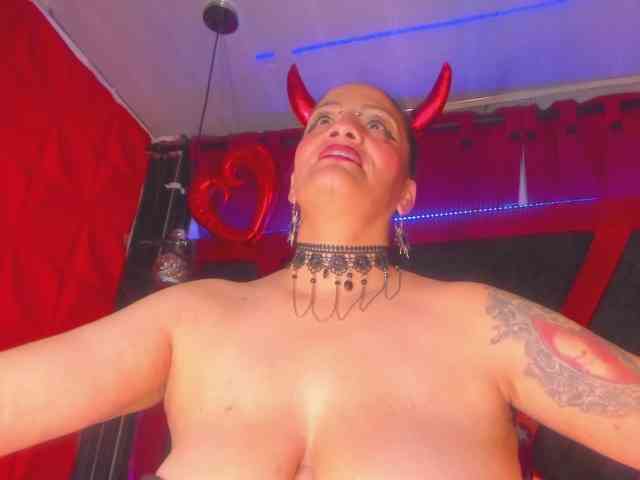 taylorhardcor webcam