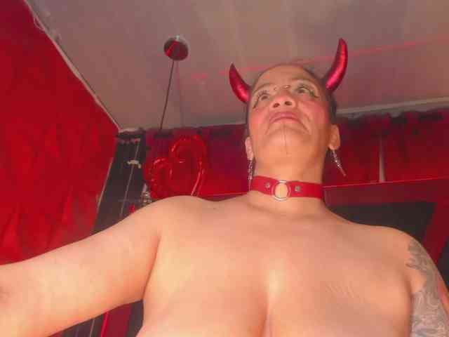 taylorhardcor webcam