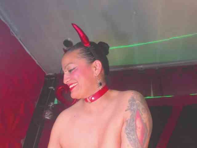 taylorhardcor webcam
