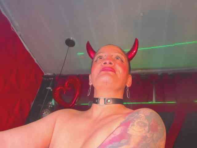 taylorhardcor webcam