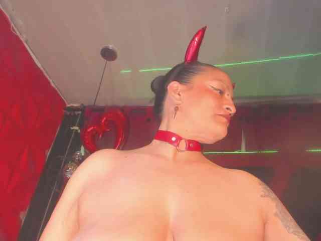 taylorhardcor webcam