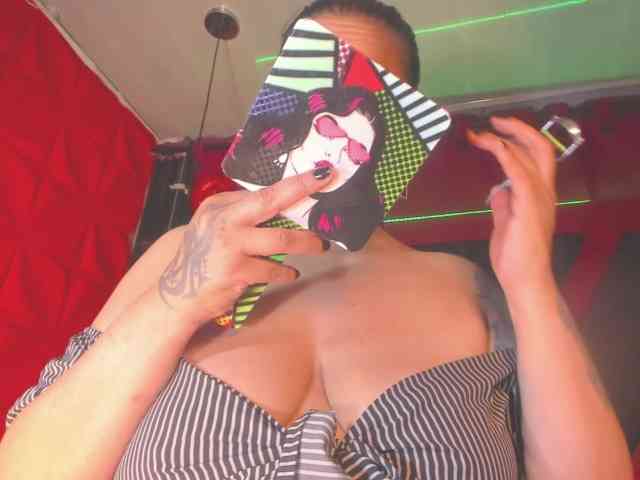 taylorhardcor webcam