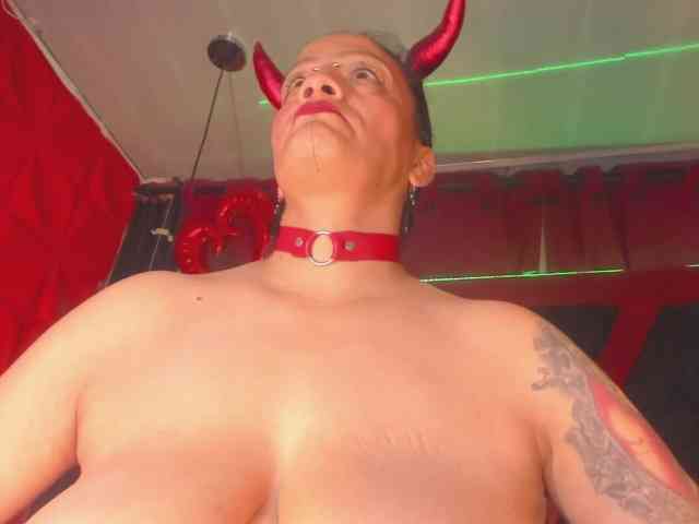 taylorhardcor webcam